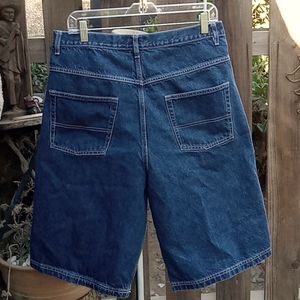 Men's long blue shorts good condition brand Godbody no stretch